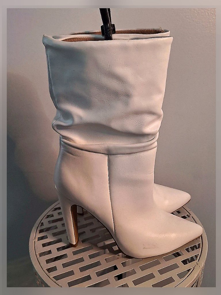 Charlotte Russe White Mid Calf Boot